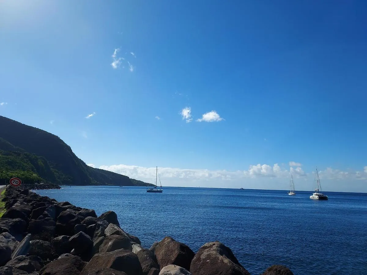 Tropical Golden, Vue Mer Et Plage A 5 Min A Pied Apartment Gourbeyre 0*,  Guadeloupe